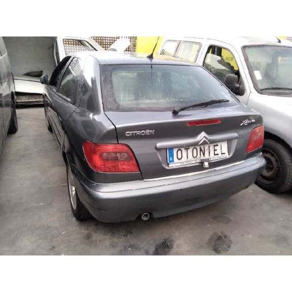 citroën xsara berlina del año 2004