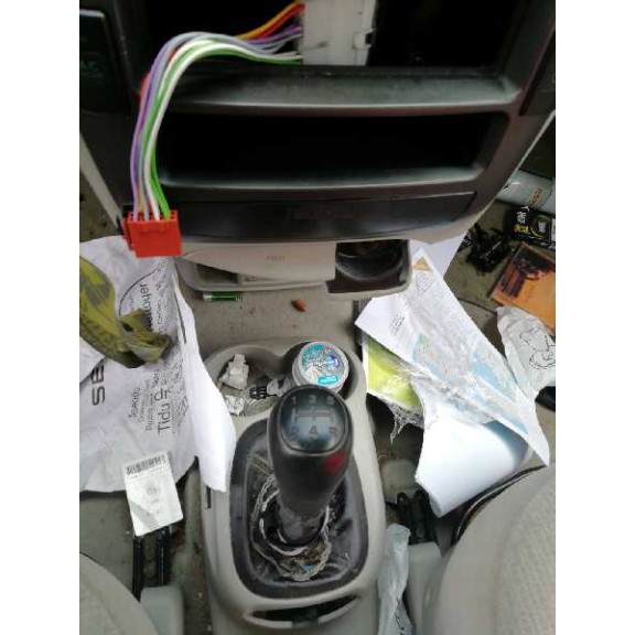 hyundai trajet (fo) del año 2005