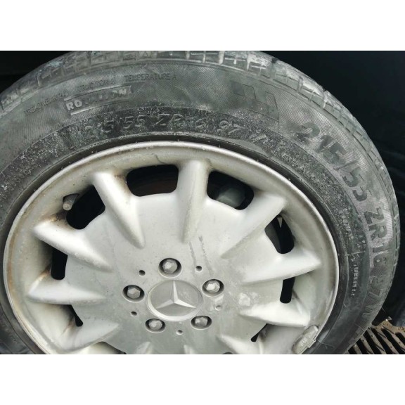 mercedes-benz clase e (w210) berlina del año 2000