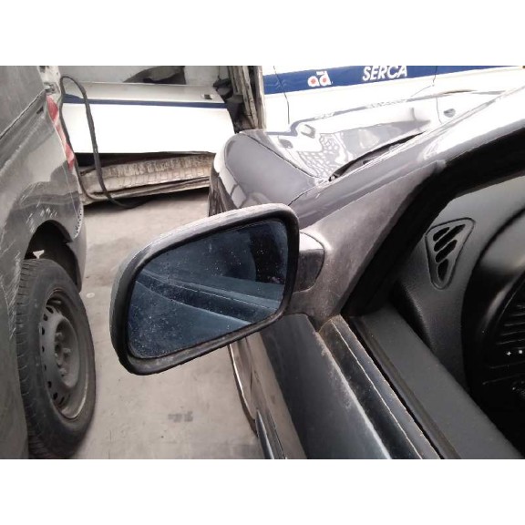 citroën xsara berlina del año 2004