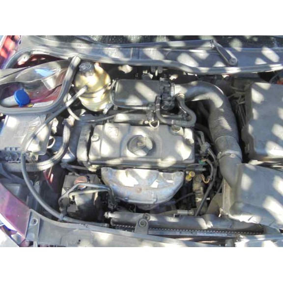 peugeot 206 berlina del año 1999