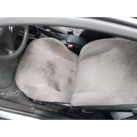 citroën xsara berlina del año 2004