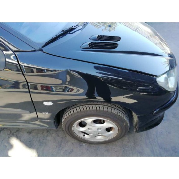 peugeot 206 berlina del año 2002