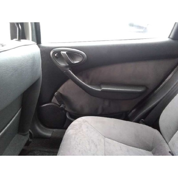 citroën xsara berlina del año 2004