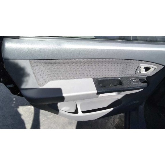 kia carens del año 2006