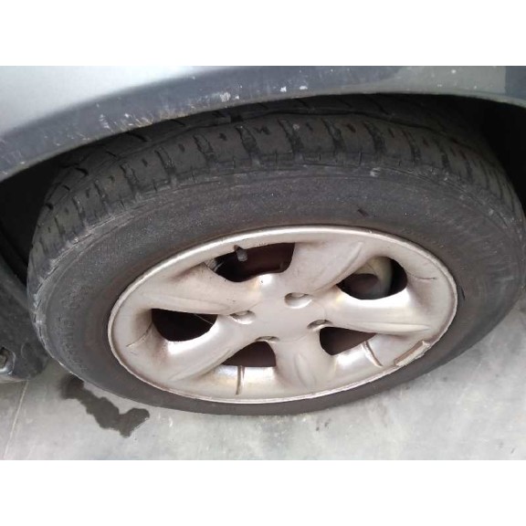 citroën xsara berlina del año 2004