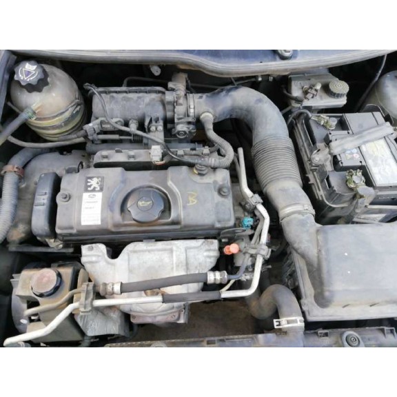 peugeot 206 berlina del año 2002