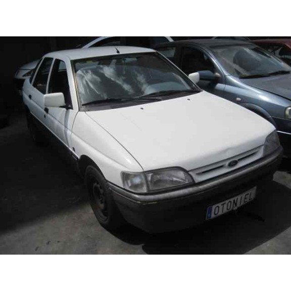ford escort berlina del año 1992