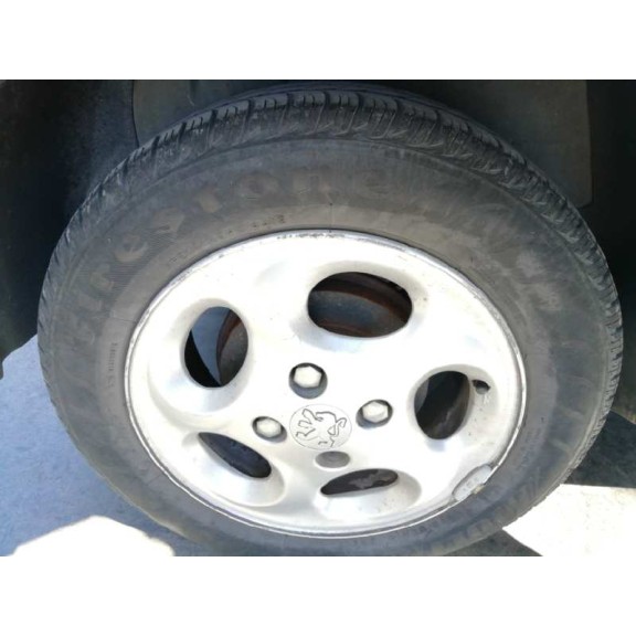 peugeot 206 berlina del año 2002