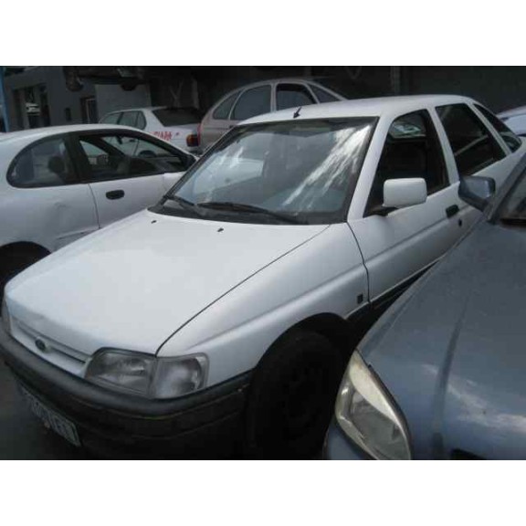 ford escort berlina del año 1992