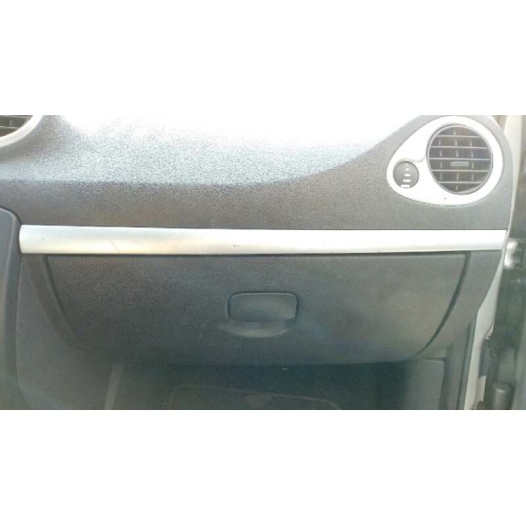 renault clio iii del año 2011