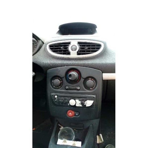 renault clio iii del año 2011