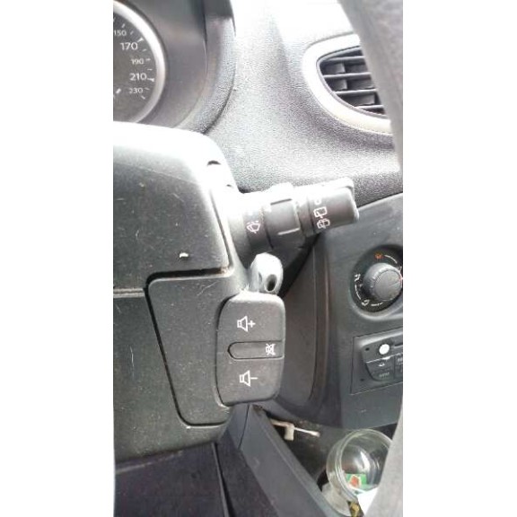 renault clio iii del año 2011