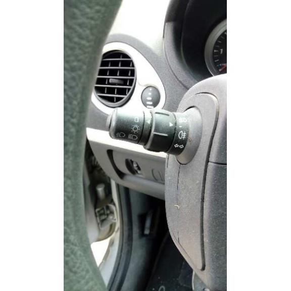 renault clio iii del año 2011