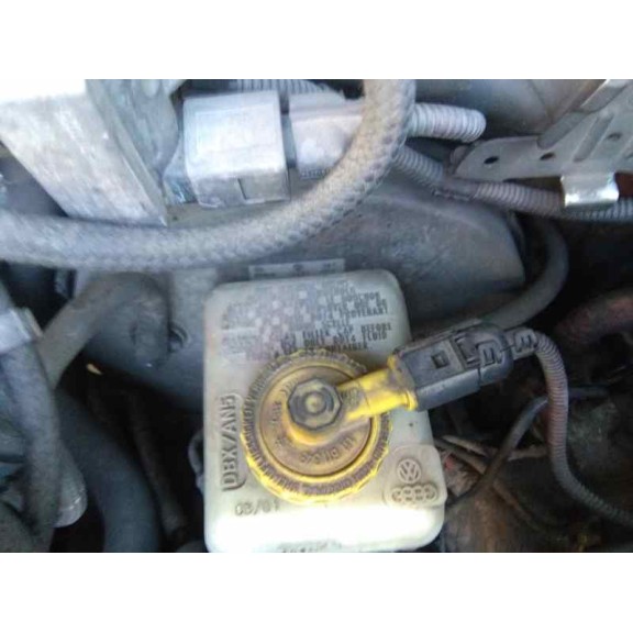 volkswagen golf iv berlina (1j1) del año 2001