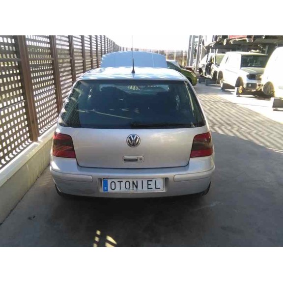 volkswagen golf iv berlina (1j1) del año 2001
