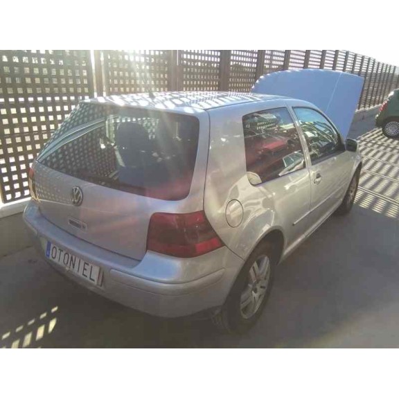 volkswagen golf iv berlina (1j1) del año 2001
