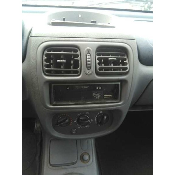 renault clio ii fase i (b/cbo) del año 1998