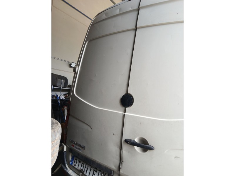 Recambio de puerta trasera izquierda para volkswagen crafter 30-50 furgoneta (2e_) 2.5 tdi referencia OEM IAM   