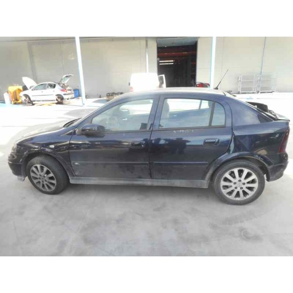 opel astra g berlina del año 2003