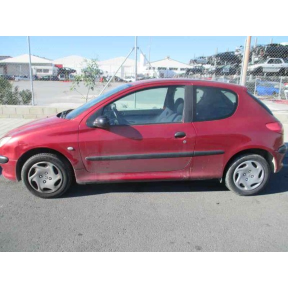peugeot 206 berlina del año 1999