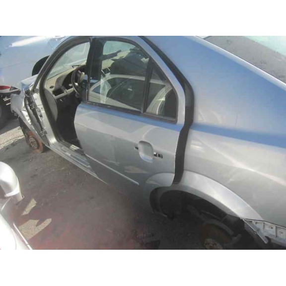 ford mondeo berlina (ge) del año 2005