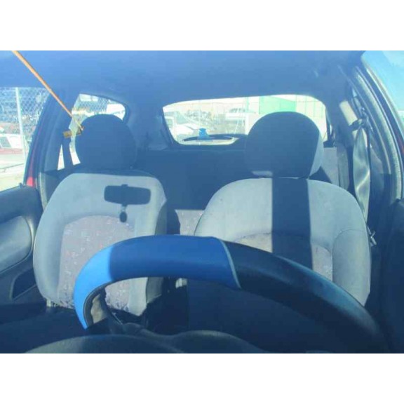 peugeot 206 berlina del año 1999