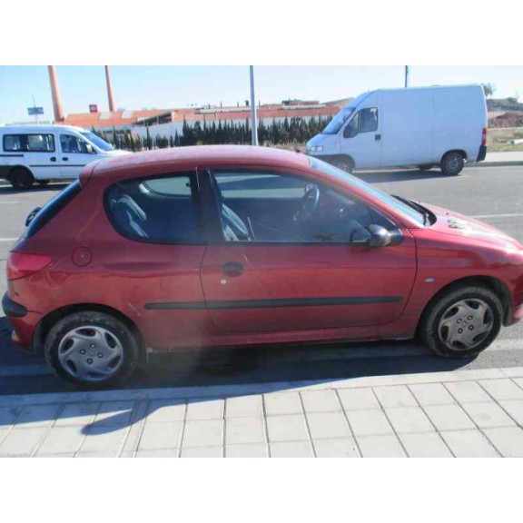 peugeot 206 berlina del año 1999