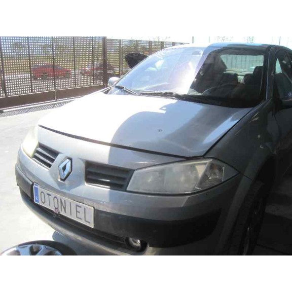 renault megane ii classic berlina del año 2004