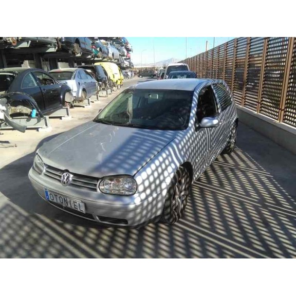 volkswagen golf iv berlina (1j1) del año 2001