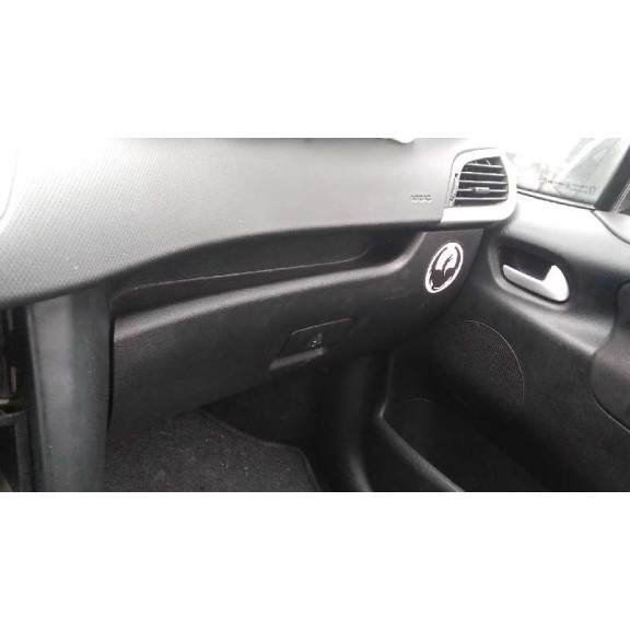 peugeot 207 del año 2007