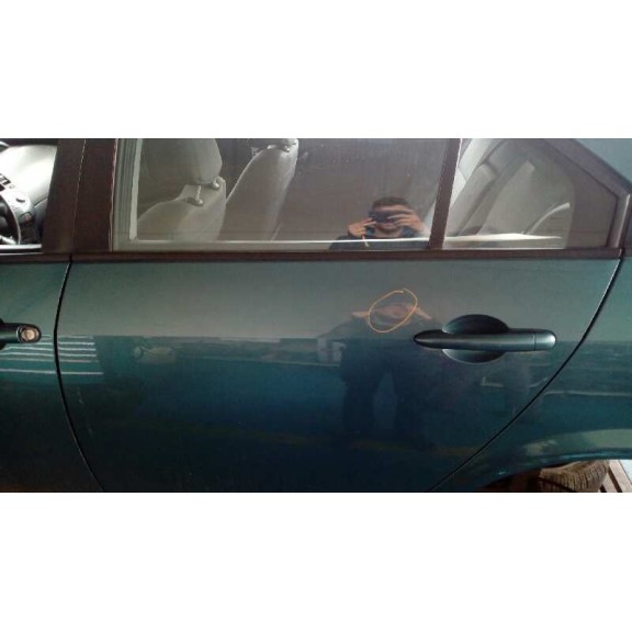 nissan primera berlina (p12) del año 2002