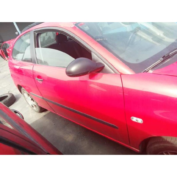 seat ibiza (6l1) del año 2004