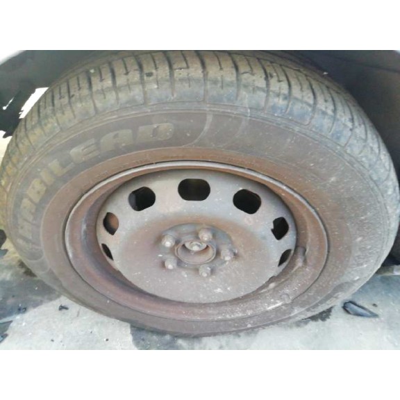 ford focus berlina (cap) del año 2005