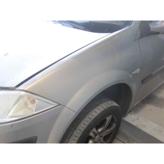 renault megane ii classic berlina del año 2004