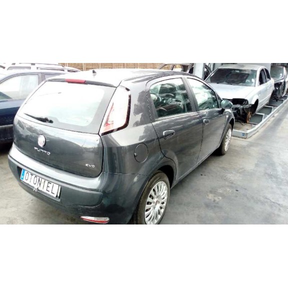 fiat punto (evo) (199) del año 2010