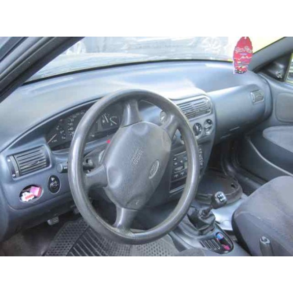 ford escort berl./turnier del año 1999