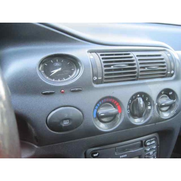 ford escort berl./turnier del año 1999