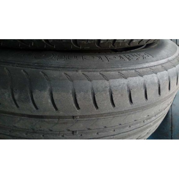 nissan primera berlina (p12) del año 2002