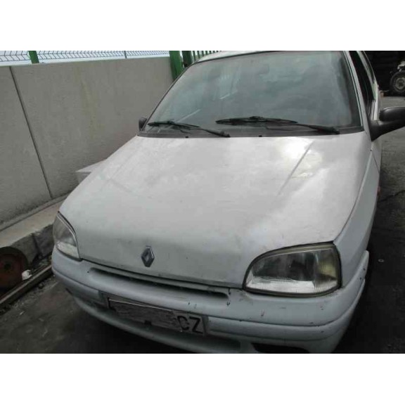 renault clio i phase iii del año 1996