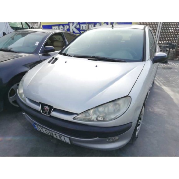 peugeot 206 berlina del año 2004