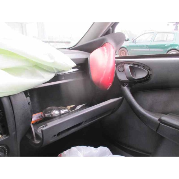 citroën xsara berlina del año 2002