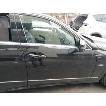 PUERTA DELANTERA DERECHA A2127205300 / 2127205400 