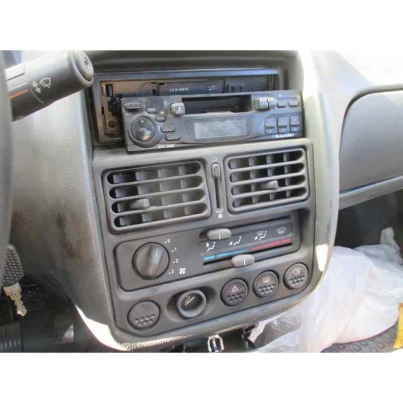 ligier ambra del año 2003