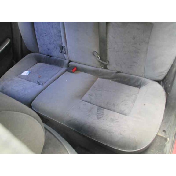 citroën xsara berlina del año 2002