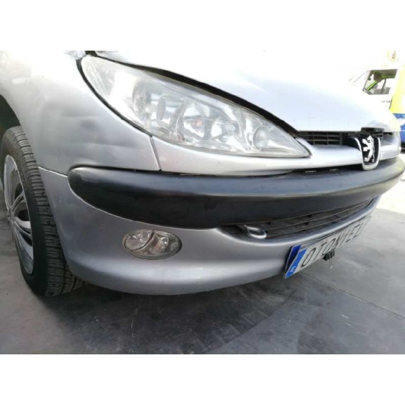 peugeot 206 berlina del año 2004