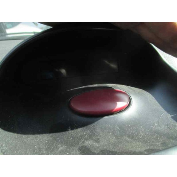 peugeot 206 berlina del año 1999