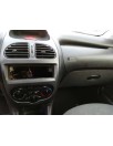 peugeot 206 berlina del año 2004