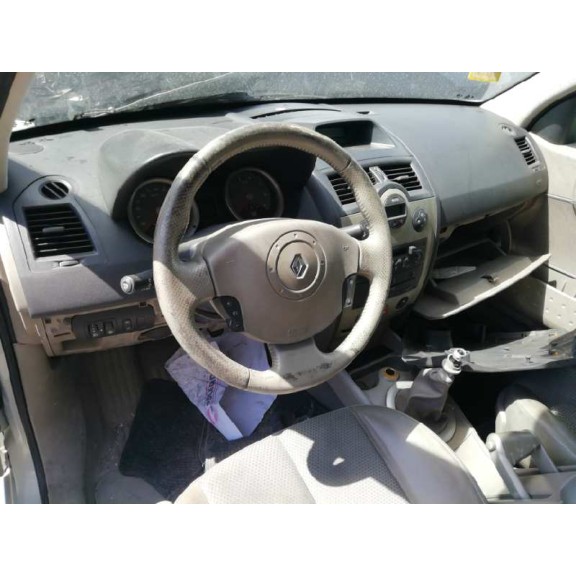 renault megane ii berlina 3p del año 2003