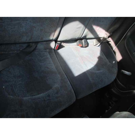 peugeot 206 berlina del año 1999